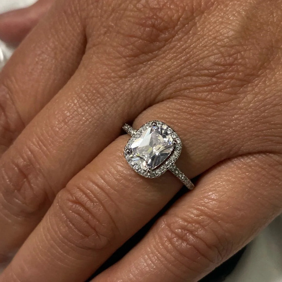 Silver  925  Crystal Cushion Cut Finger  Fancy Ring  Size 8 - Picture 4 of 6